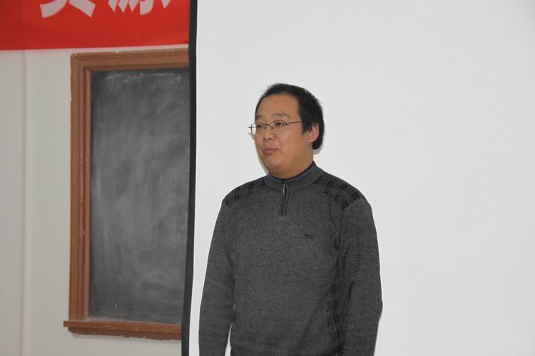 高亚军副经理汇报工作.jpg